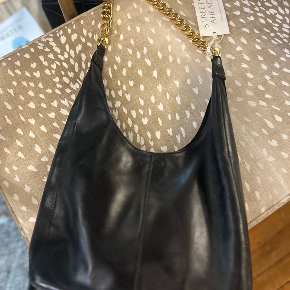 Streets Ahead Black Lamb Leather Women's Bag with Gorgeous Gold Chain - Picture 2 of 8